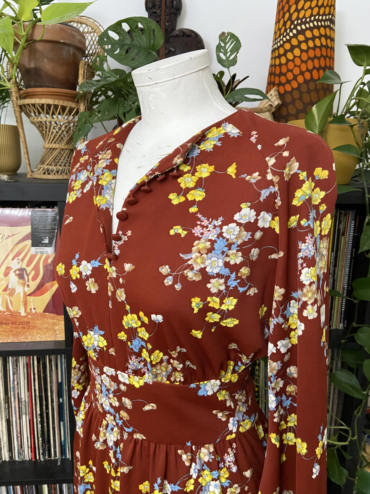 Vintage 1970s Brown Floral Button Dress
