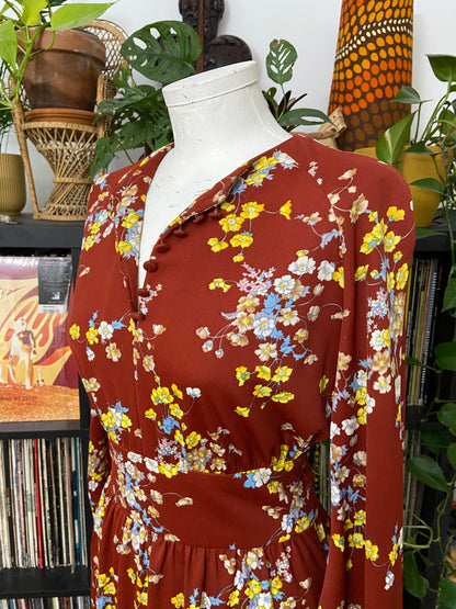 Vintage 1970s Brown Floral Button Dress