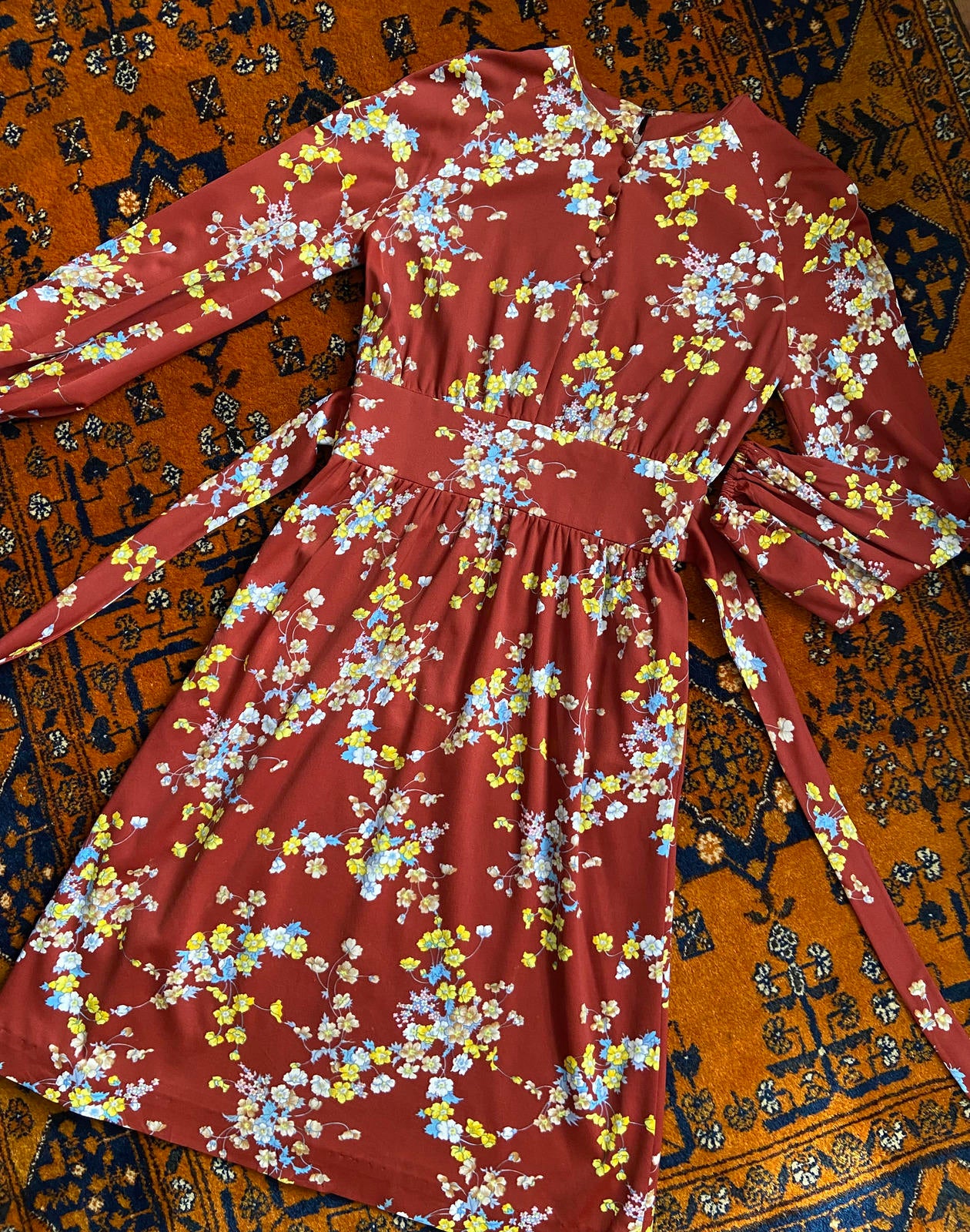 Vintage 1970s Brown Floral Button Dress