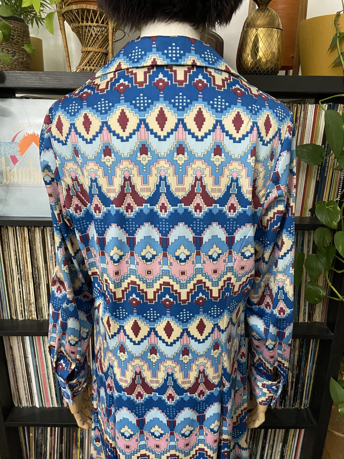Vintage 1970s Geometric Dagger Collar Dress