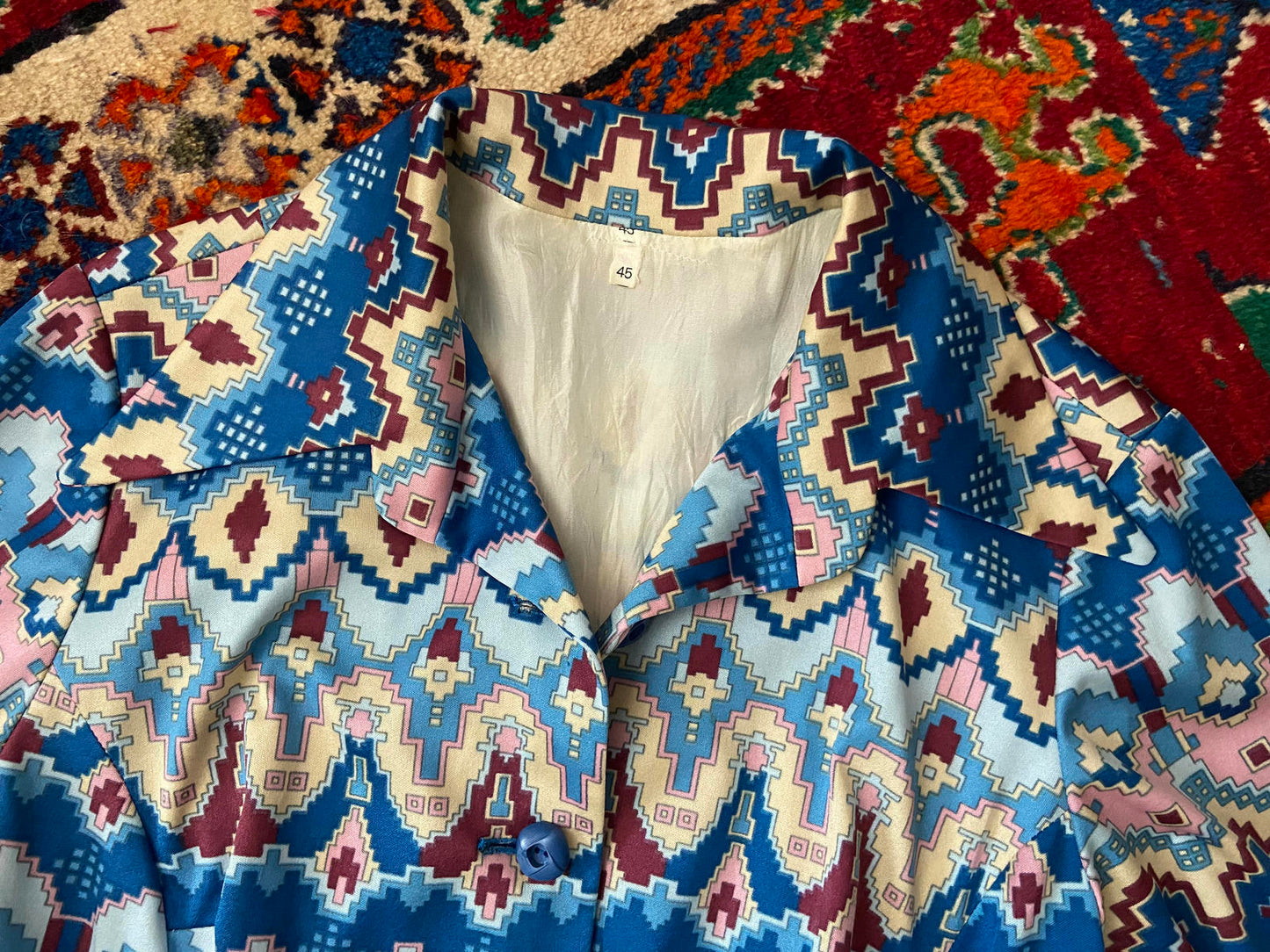 Vintage 1970s Geometric Dagger Collar Dress