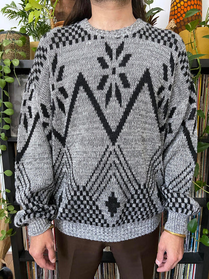 Vintage Large Grey & Black Knitted Jumper.