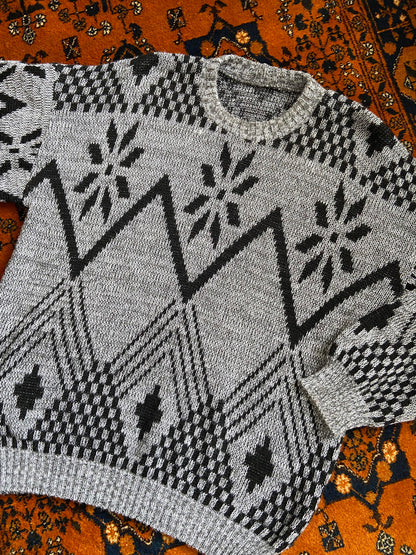 Vintage Large Grey & Black Knitted Jumper.