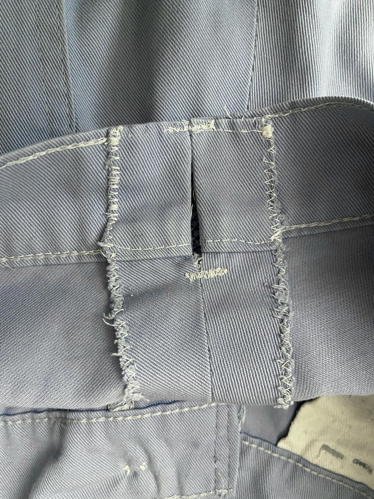 Vintage 1980s Levis White Tab Pale Blue Trousers W31