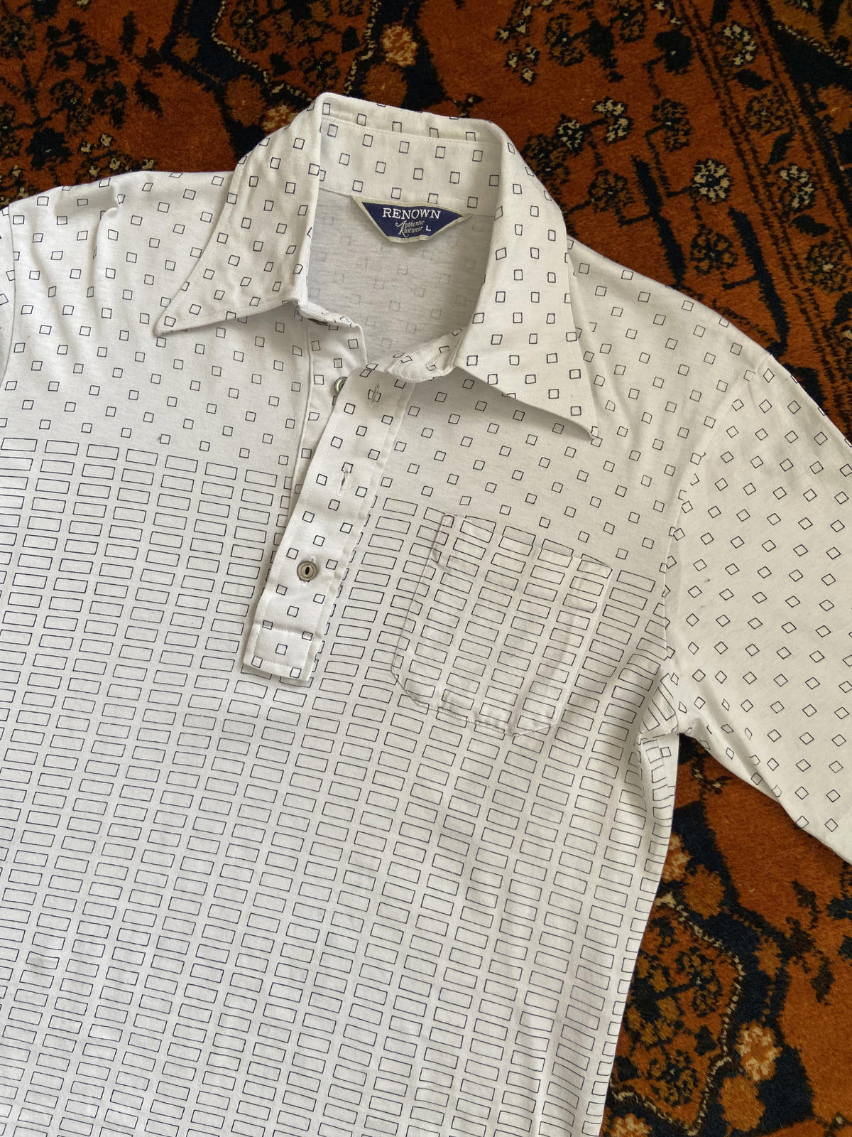 Vintage 1970s White Dagger Collar Japanese Polo Top