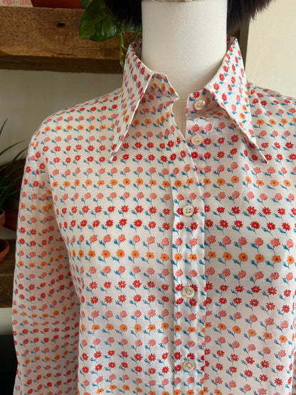 Vintage 1970s White Floral Dagger Collar Shirt