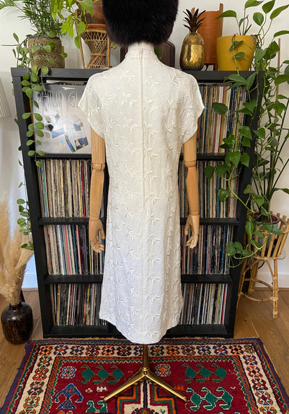 Vintage White Embroidered Qipao Dress