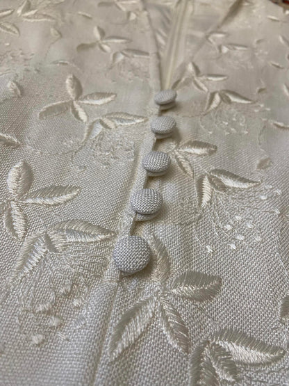 Vintage White Embroidered Qipao Dress