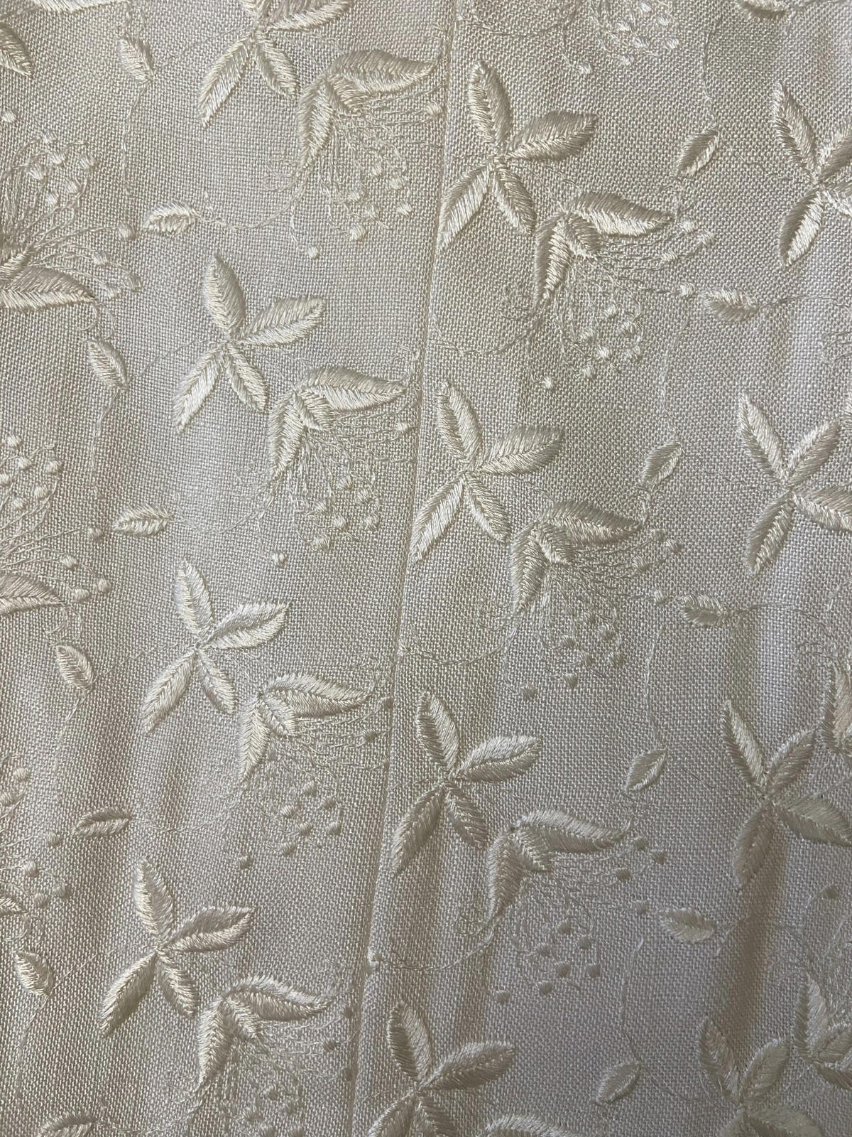 Vintage White Embroidered Qipao Dress