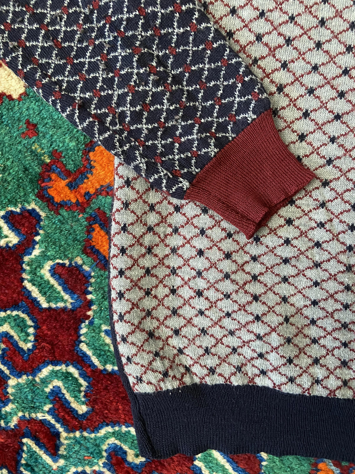 Vintage Italian Navy & Burgundy Patterned Jumper
