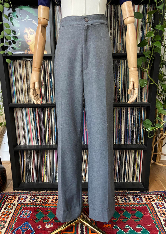 Vintage 1970s Grey Levis Straight Leg Trousers W28