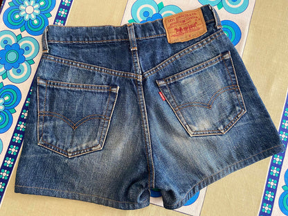 Vintage Levis Blue Denim Hemmed Shorts W29