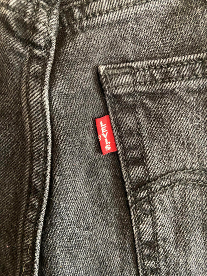 Vintage Levis Black Denim Big E Shorts W26
