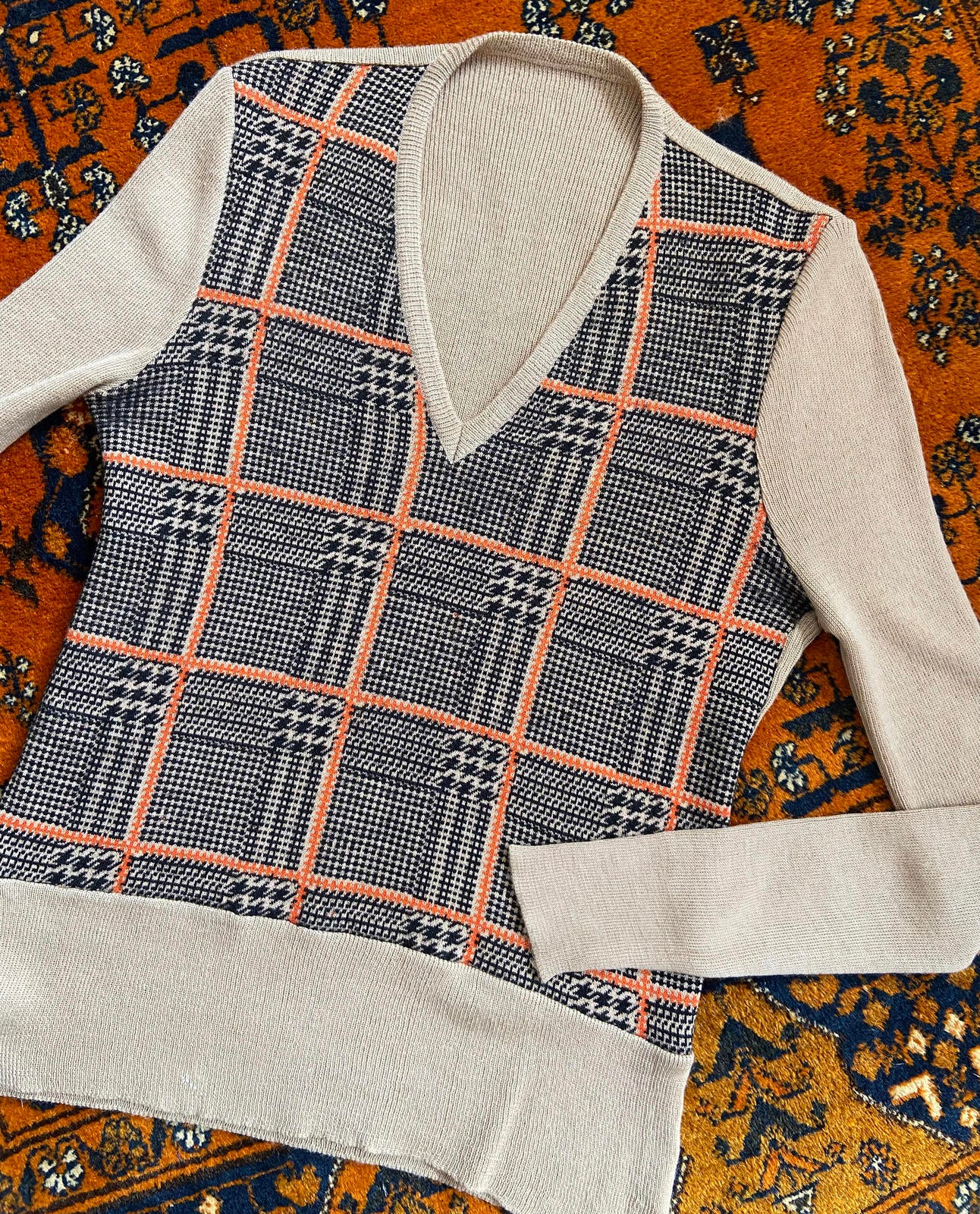 Vintage 1970s Beige Plaid Knit Sweater