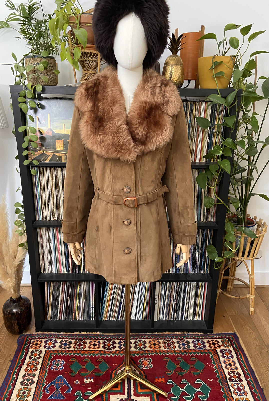 Vintage 1970s Taupe Suede Penny Lane Jacket