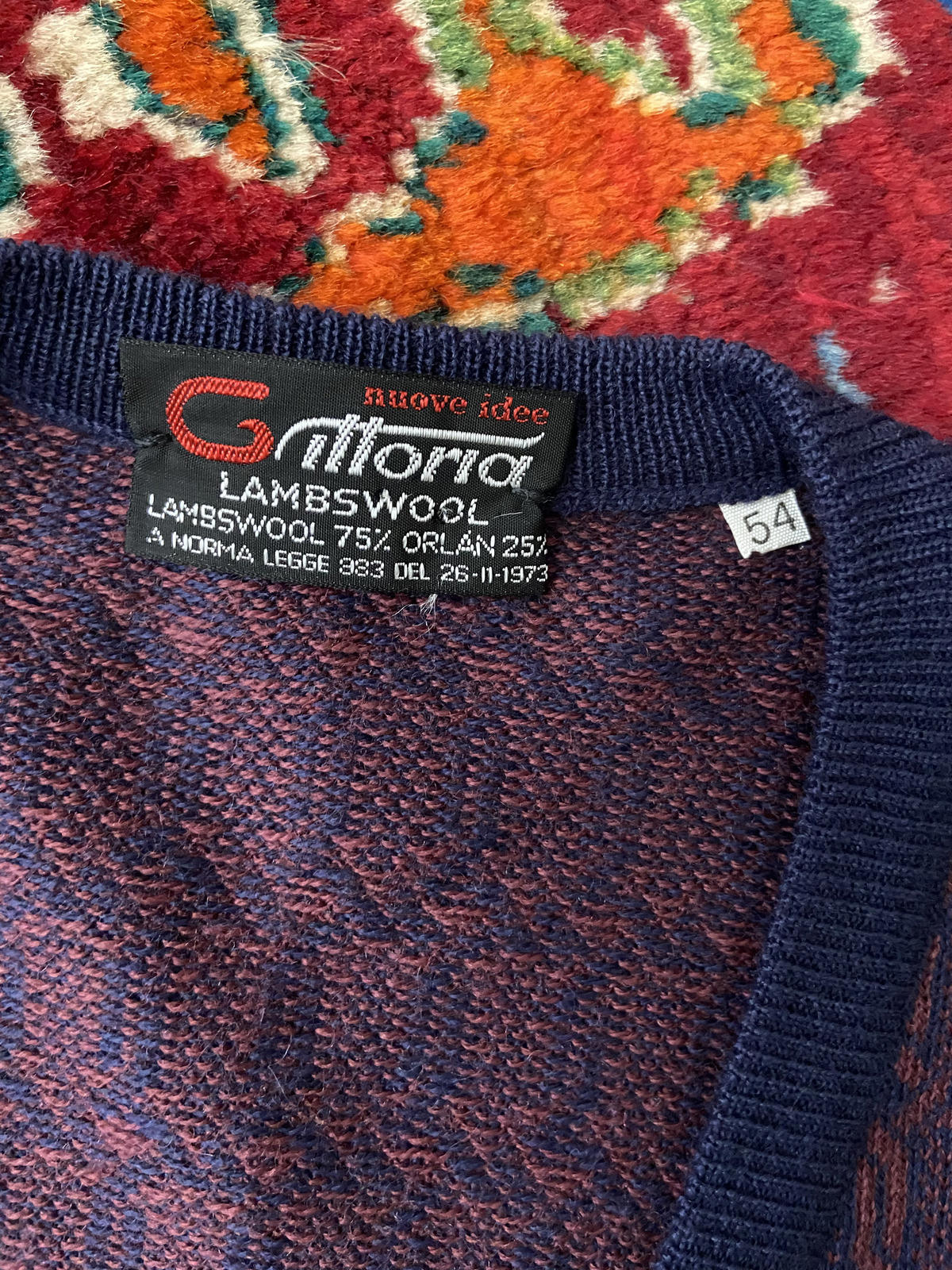 Vintage 1970s Italian Burgundy V-Neck Jumper