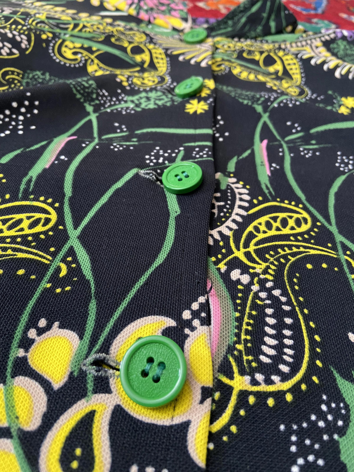 Vintage 1960s Psychedelic Print Shirt