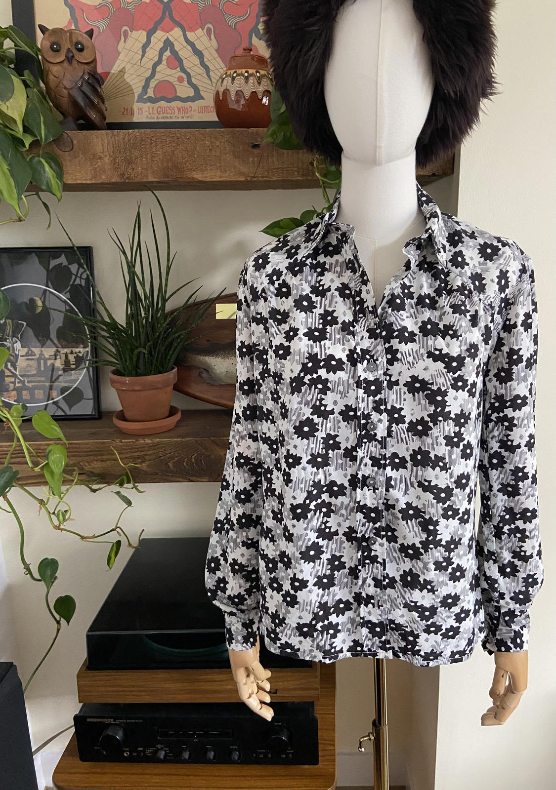 Vintage 1970s Black White Floral Shirt