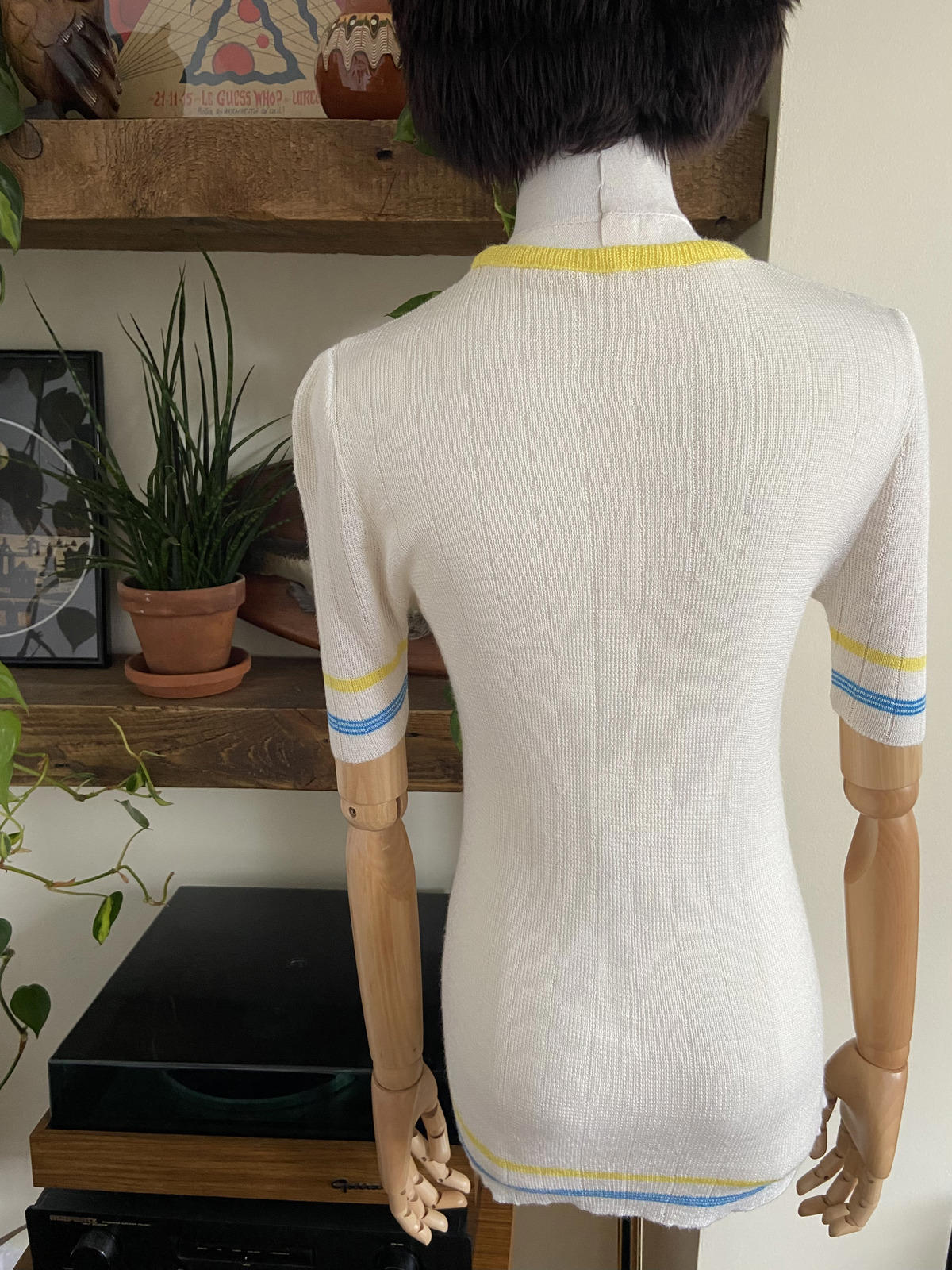 Vintage 1970s White Yellow Blue Knit Top