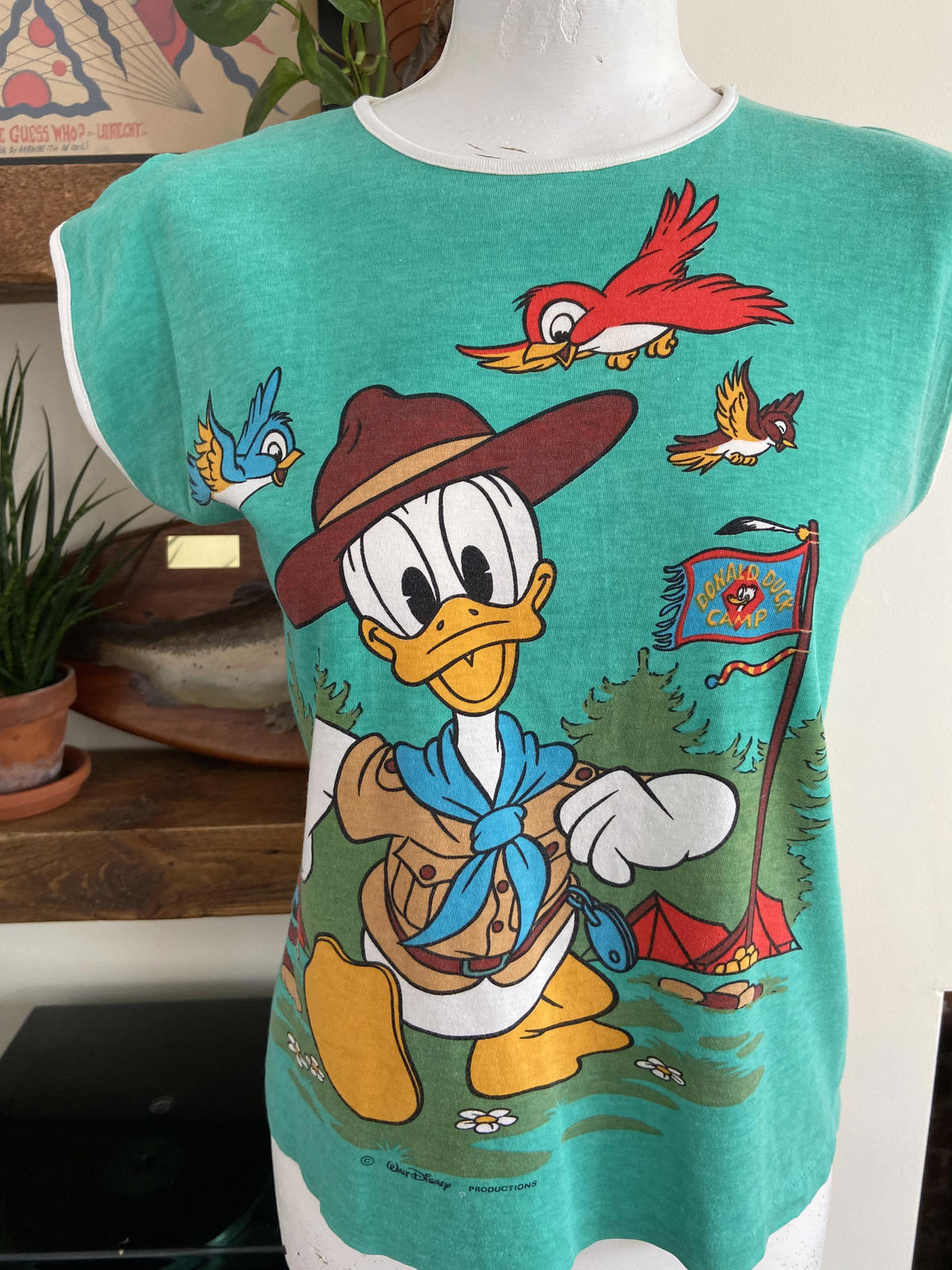 Vintage 1980s Walt Disney Donald Duck Camp Top