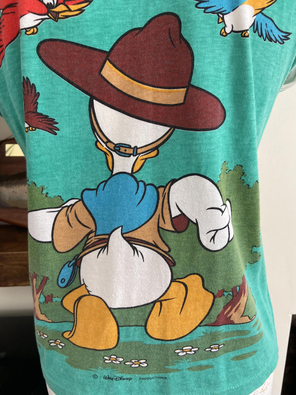 Vintage 1980s Walt Disney Donald Duck Camp Top