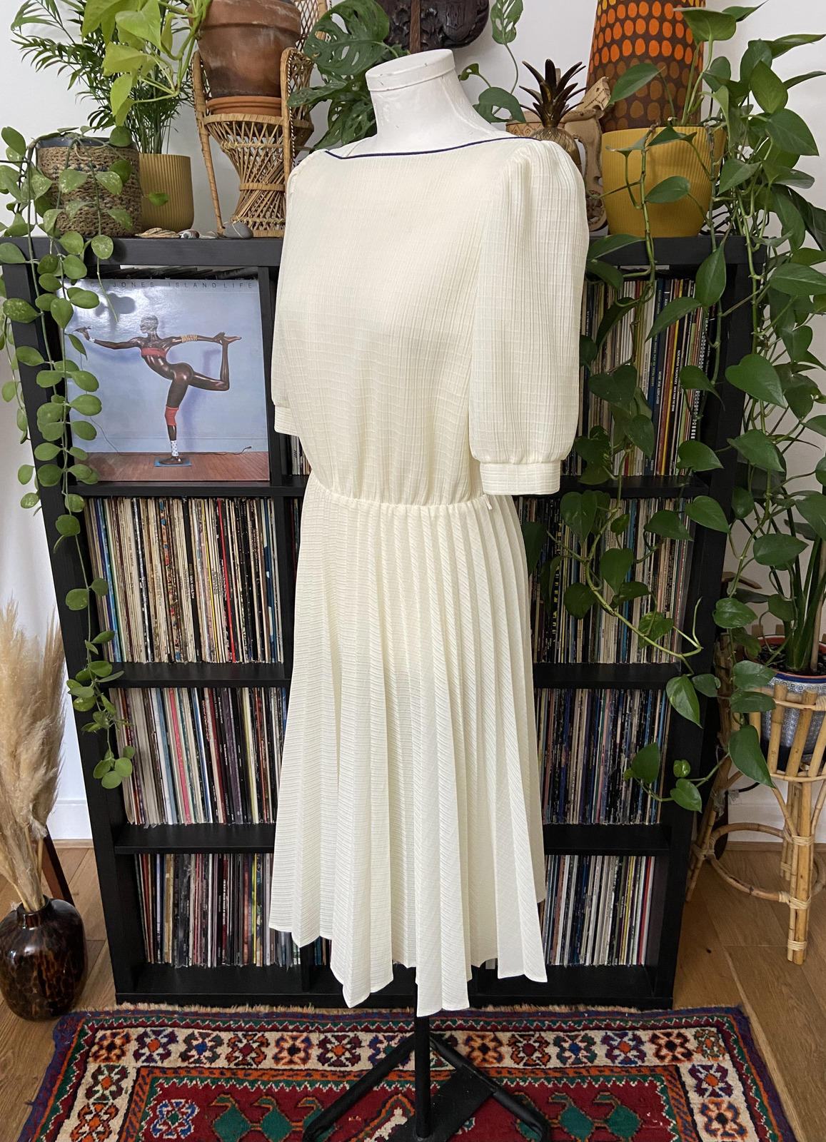 Vintage 1980s Cream C&A Dress