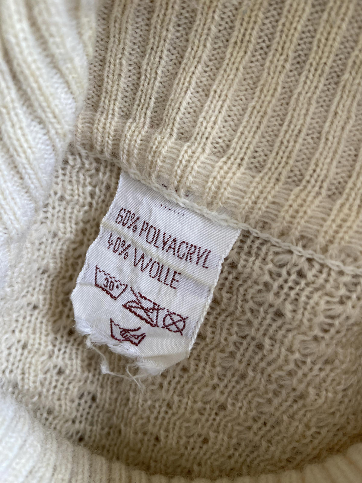 Vintage 1980s Cream Turtleneck Jumper