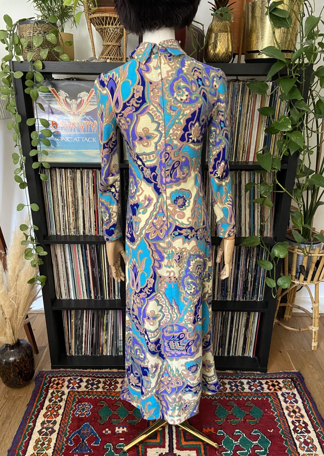 Vintage 1960s Paisley Print High Neck Dress