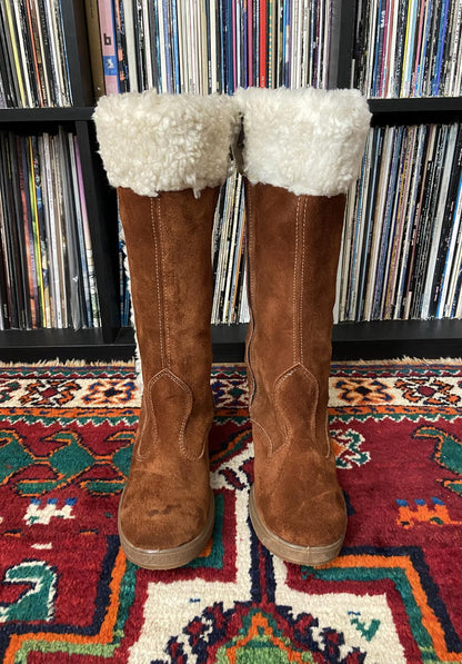 Vintage 1970s Tan Suede Sherpa Boots UK 7