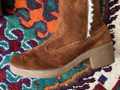 Vintage 1970s Tan Suede Sherpa Boots UK 7