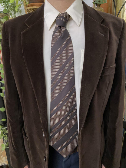 Vintage 1970s Pierre Cardin Brown Silk Kipper Tie