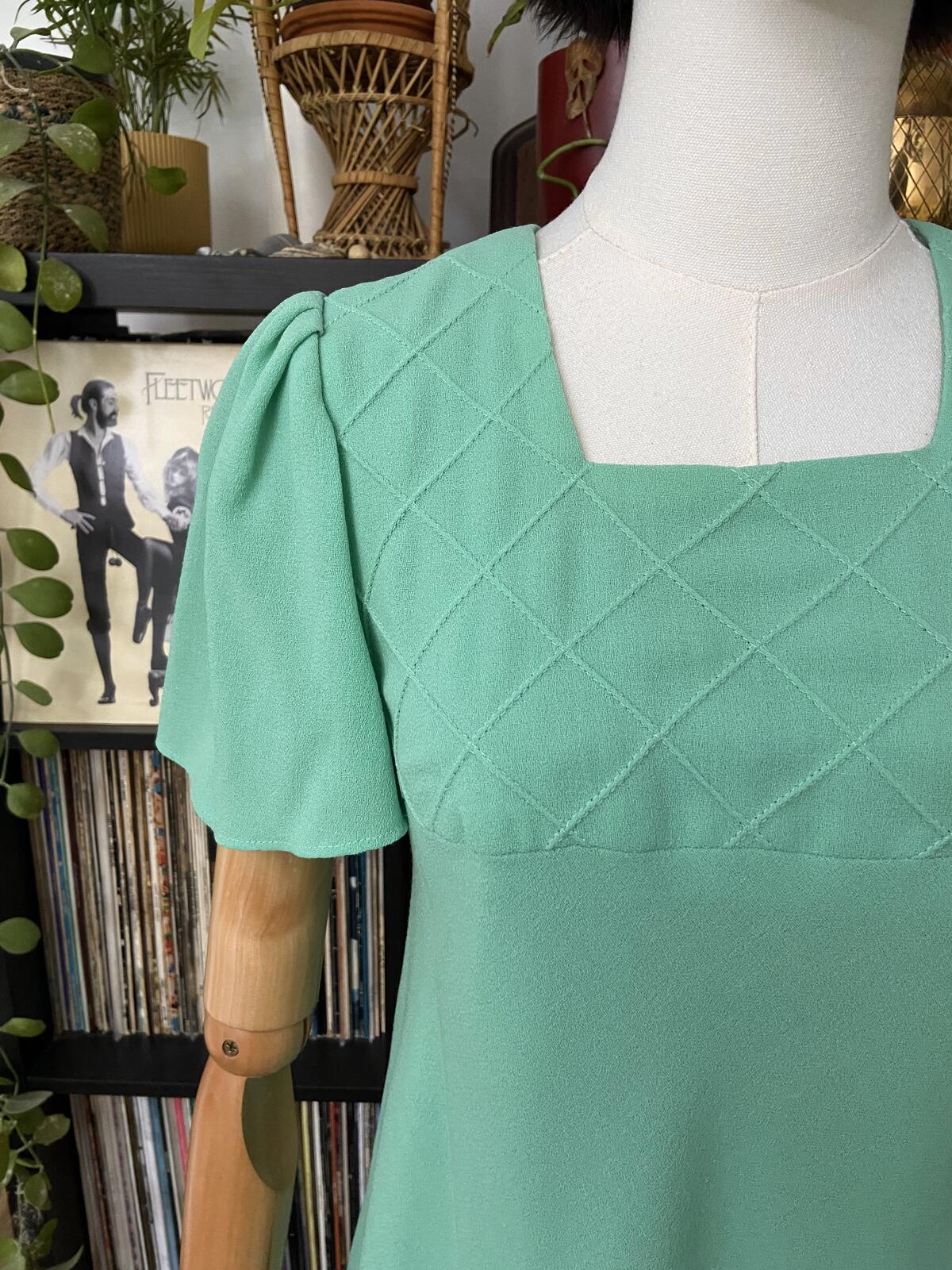 Vintage 1970s Mint Green Flutter Sleeve Mini Dress