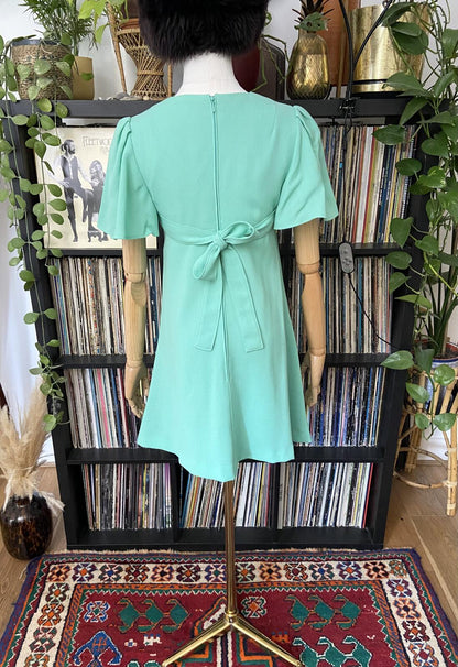 Vintage 1970s Mint Green Flutter Sleeve Mini Dress