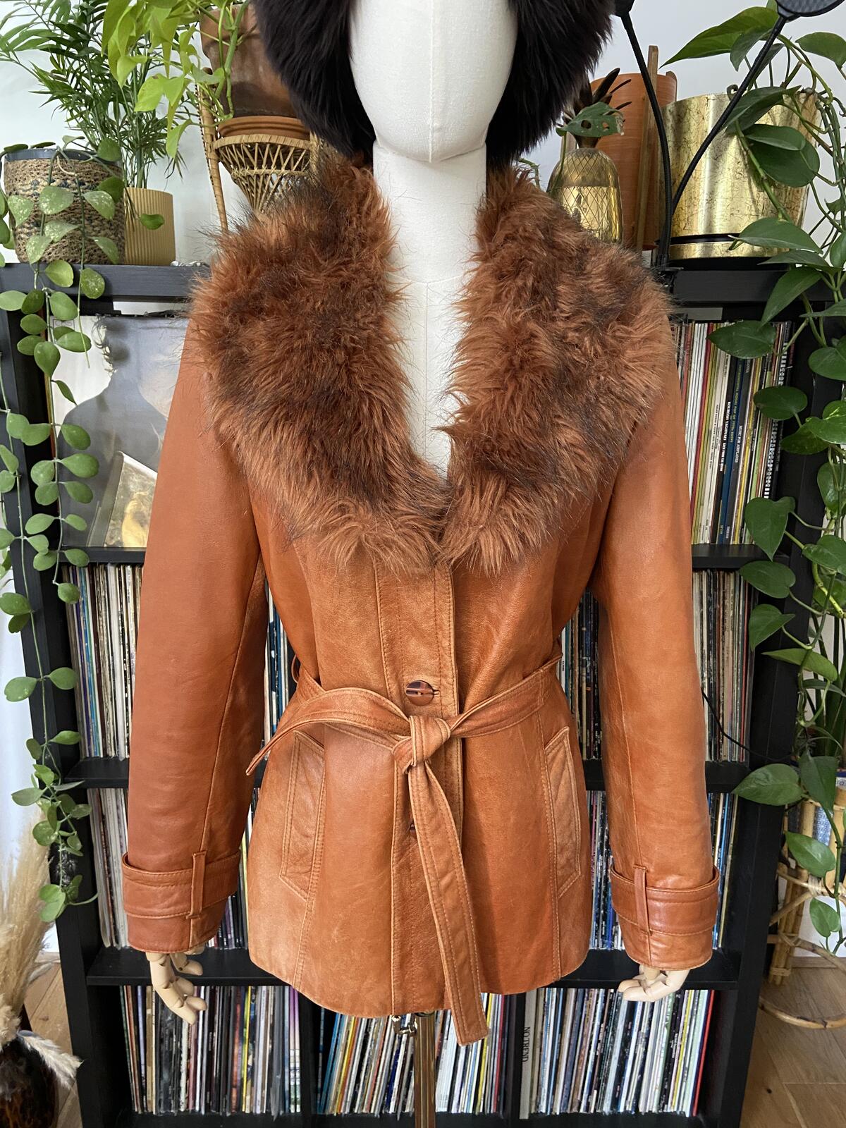 Vintage 1970s Tan Leather Penny Lane Jacket
