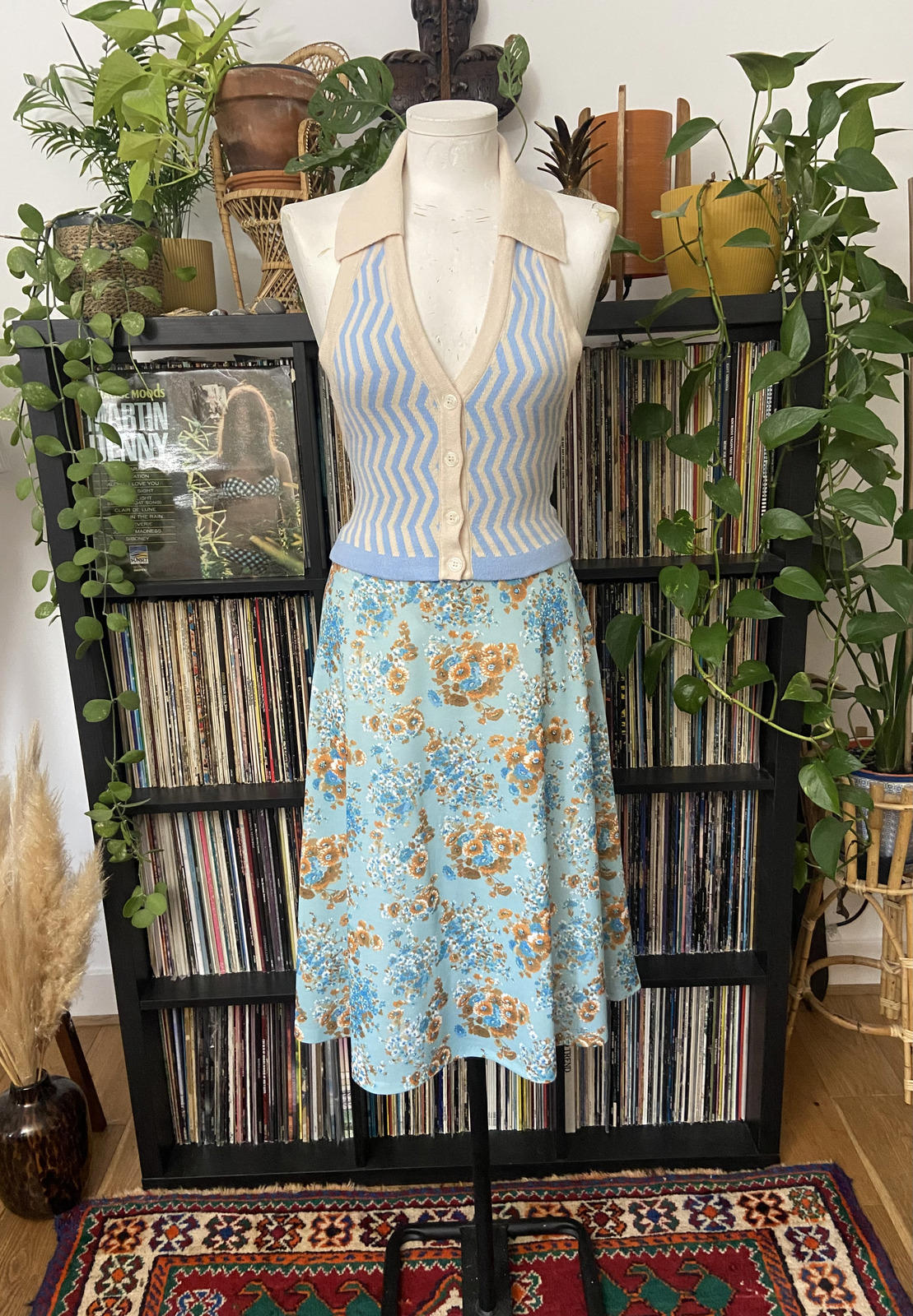 Vintage 1970s Pale Blue Floral A-Line Skirt