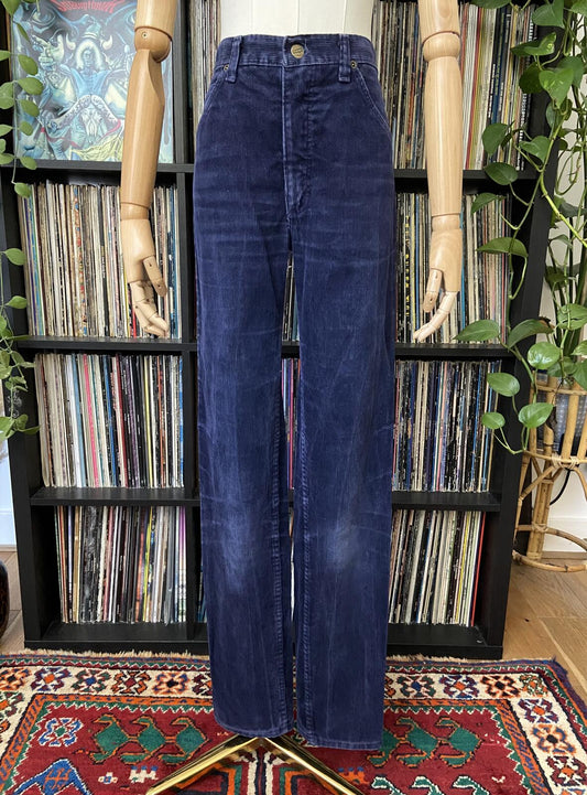 Vintage 1970s Navy Corduroy Wrangler Trousers W29