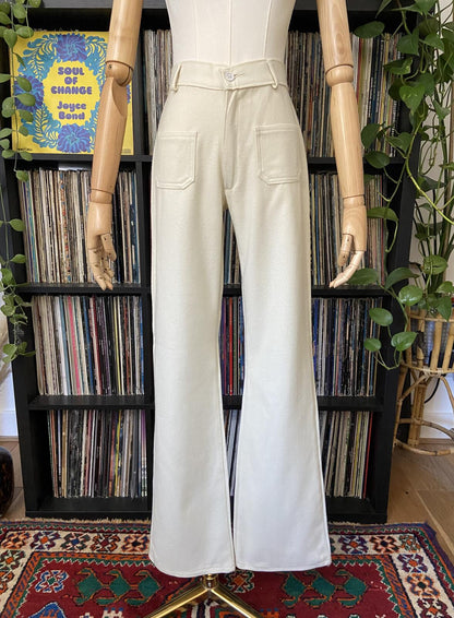 Vintage 1970s Cream Felt Patch Pocket Flares W28