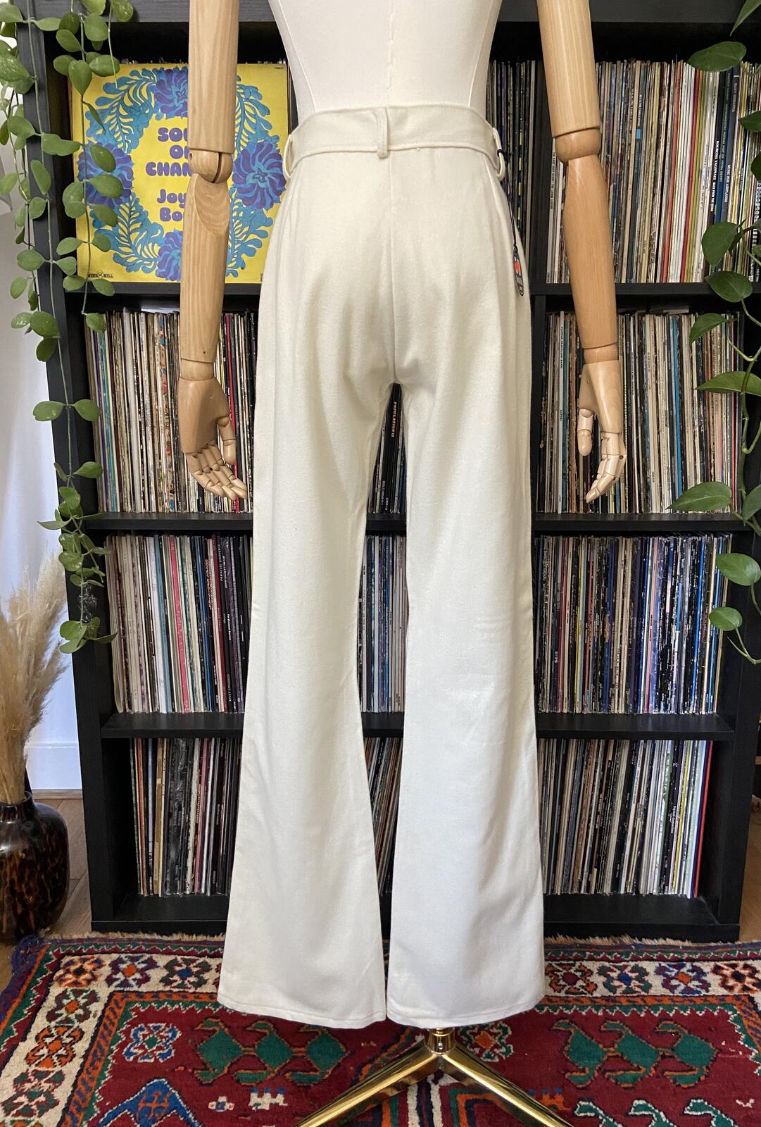 Vintage 1970s Cream Felt Patch Pocket Flares W28