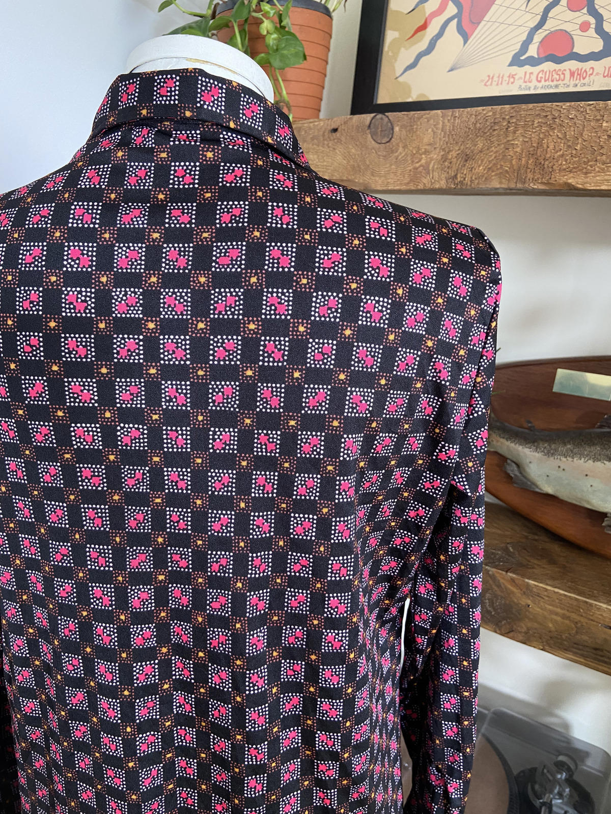 Vintage 1970s Black Pink Jersey Shirt
