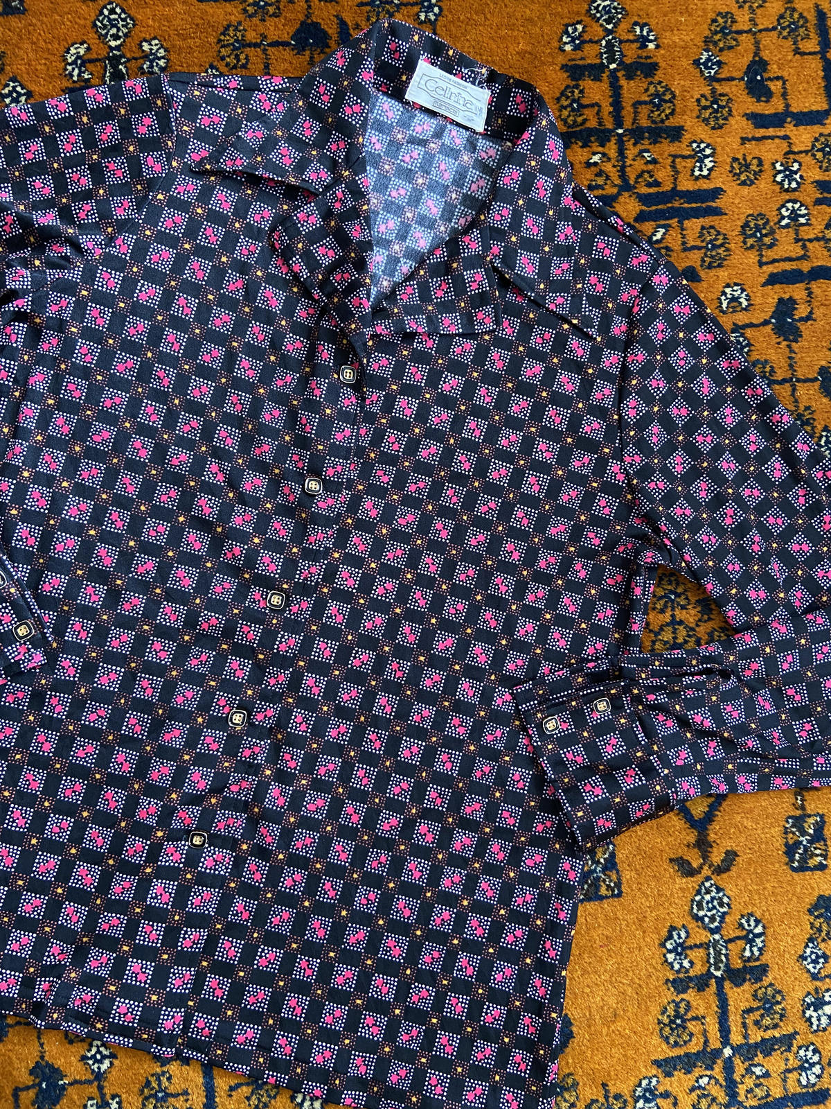 Vintage 1970s Black Pink Jersey Shirt
