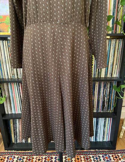 Vintage Brown Fit and Flare Midi Dress