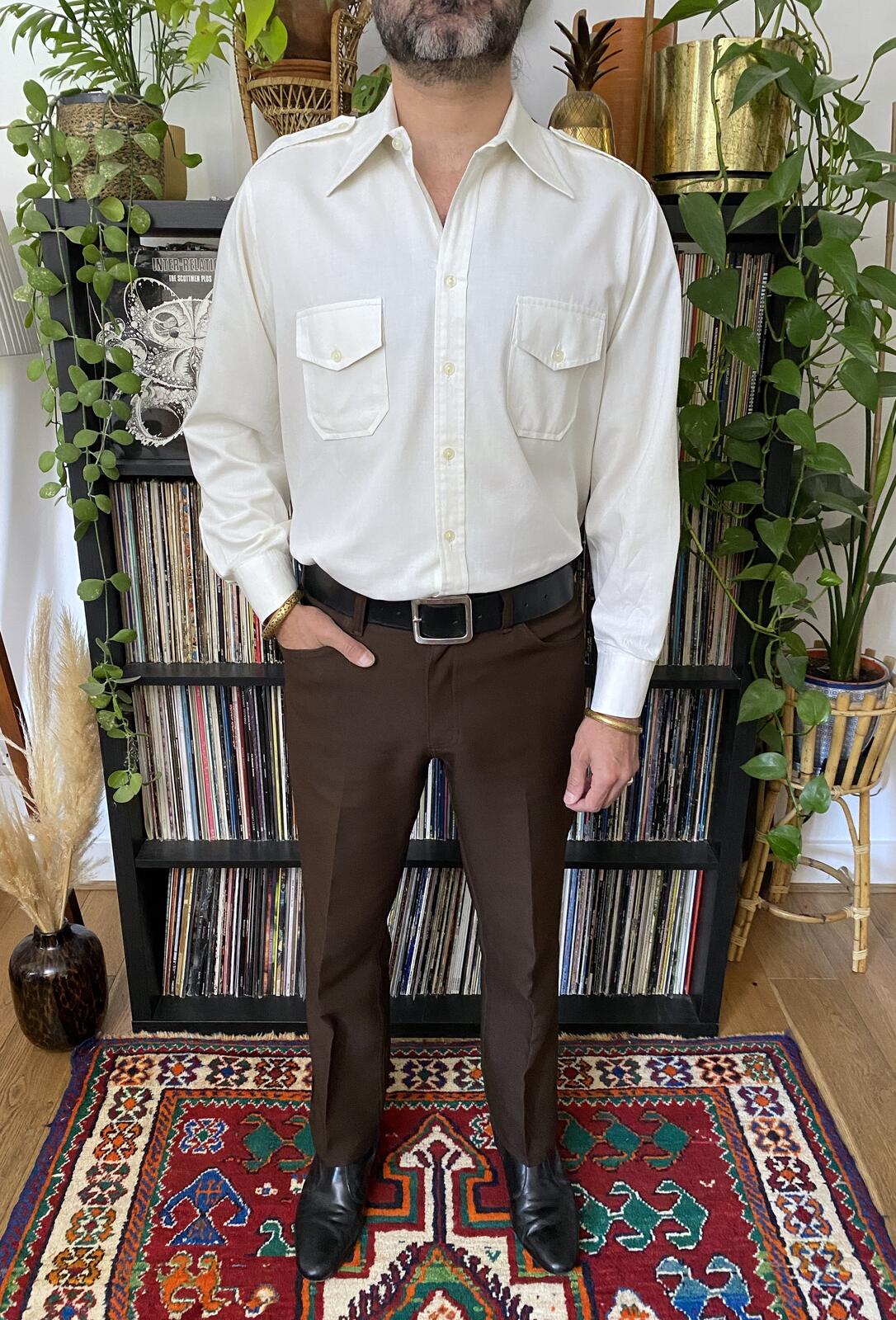 Vintage 1970s White Dagger Collar Shirt With Epaulettes