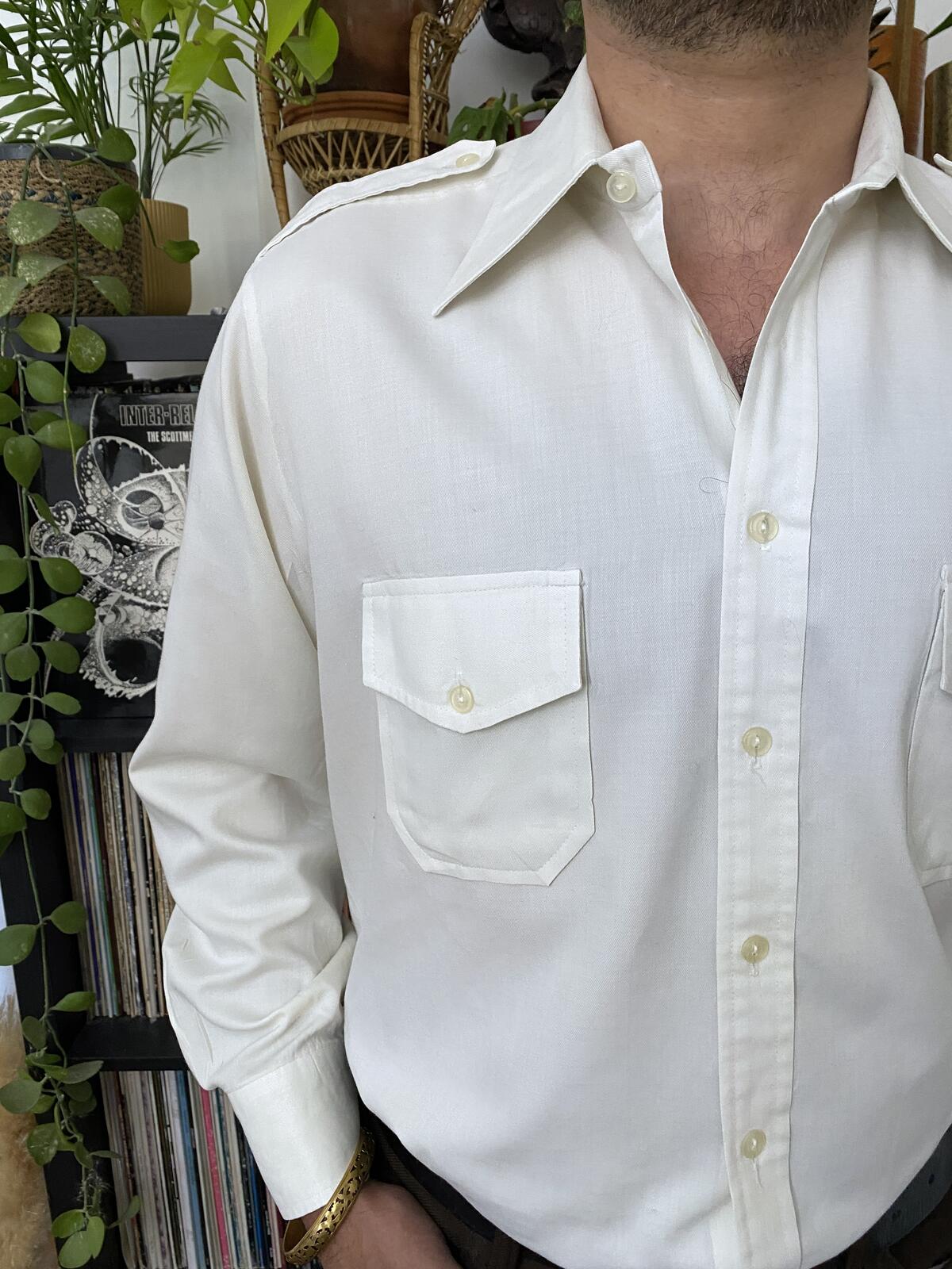 Vintage 1970s White Dagger Collar Shirt With Epaulettes