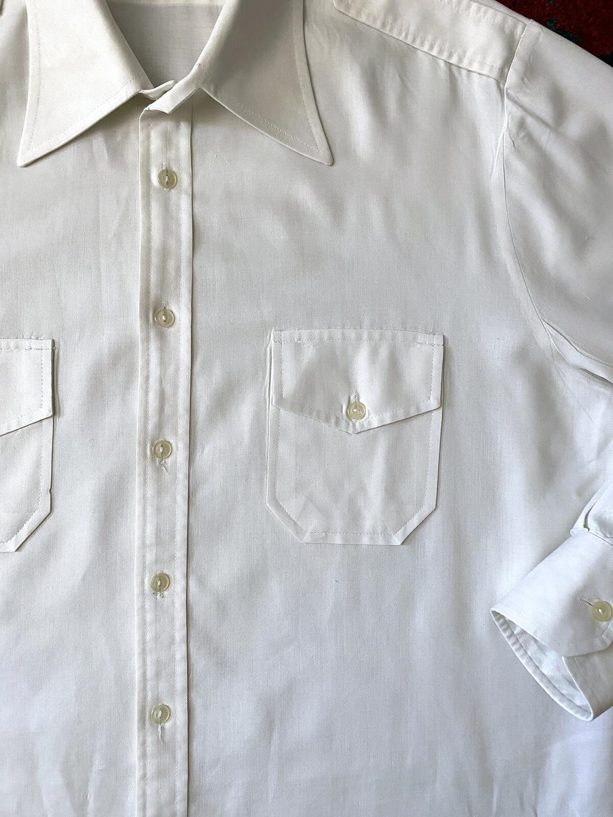 Vintage 1970s White Dagger Collar Shirt With Epaulettes