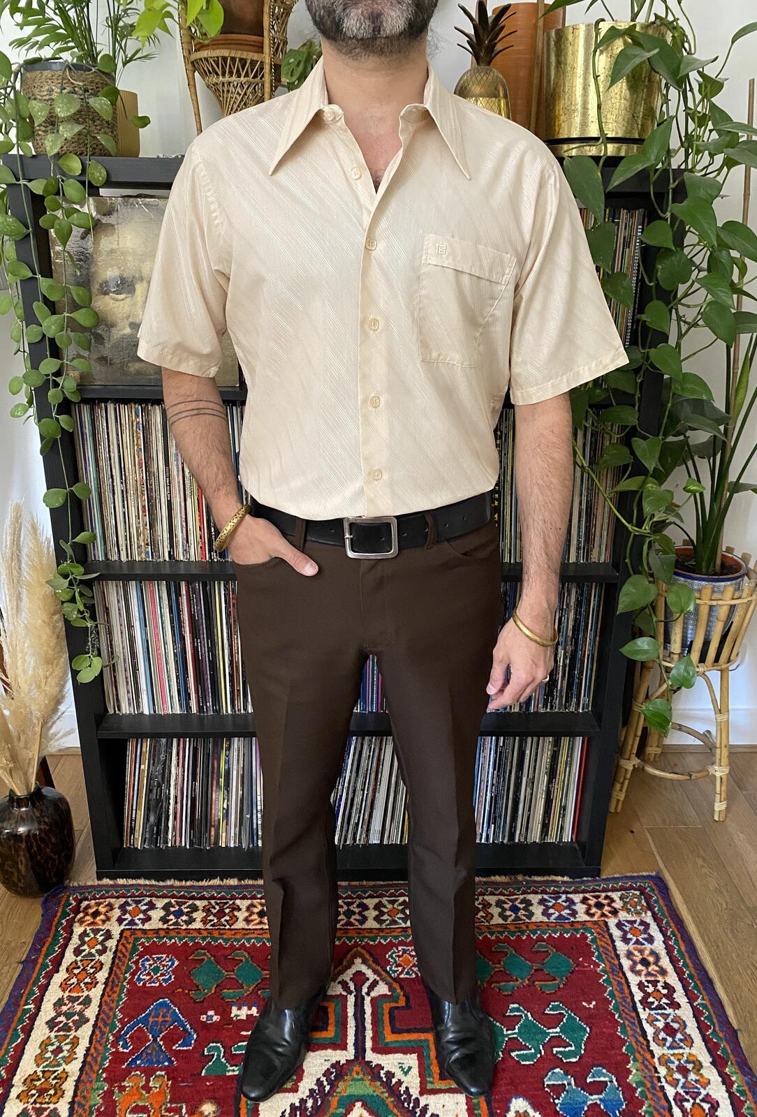 Vintage 1970s Beige Pierre Balmain Dagger Collar Shirt