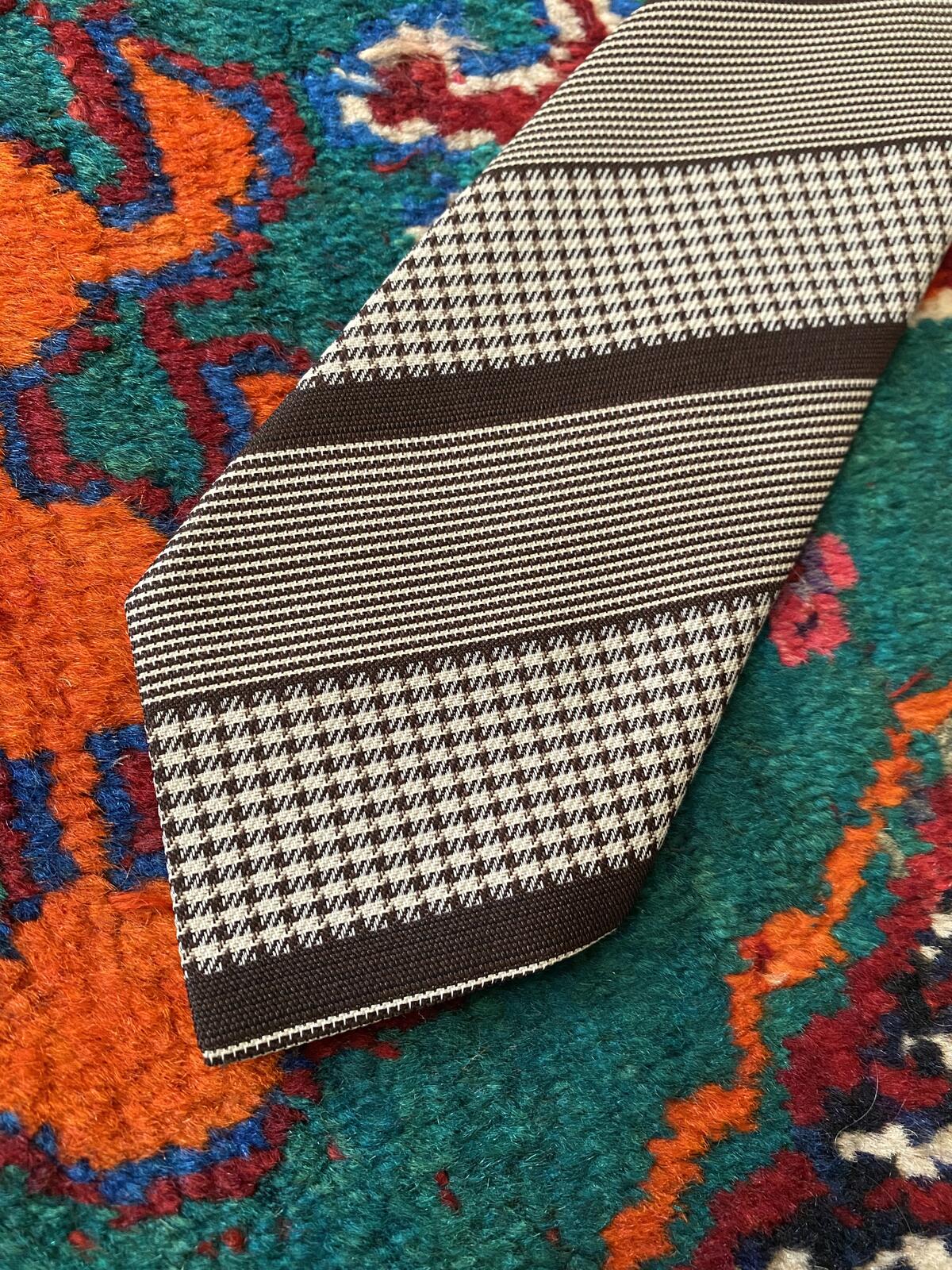 Vintage 1970s Brown Striped Woven Pattern Tie