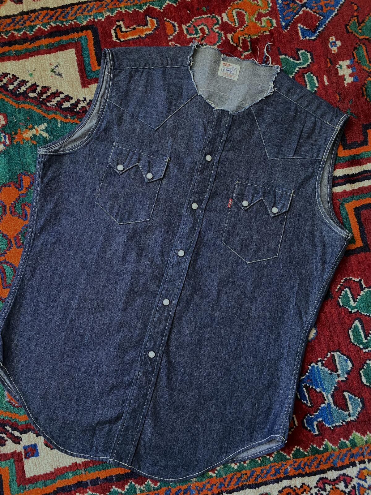 Vintage 90s Levi's Shorthorns Big E Custom Denim Shirt