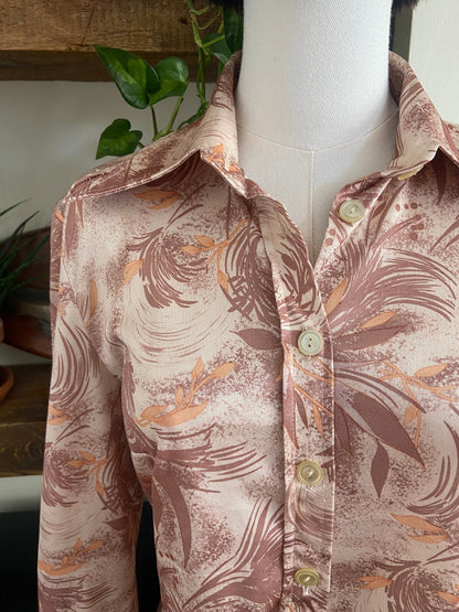 Vintage 1970s Beige Leaf Print Dagger Collar Shirt