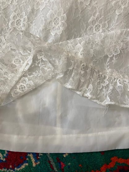 Vintage 1970s White Lace Wedding Dress