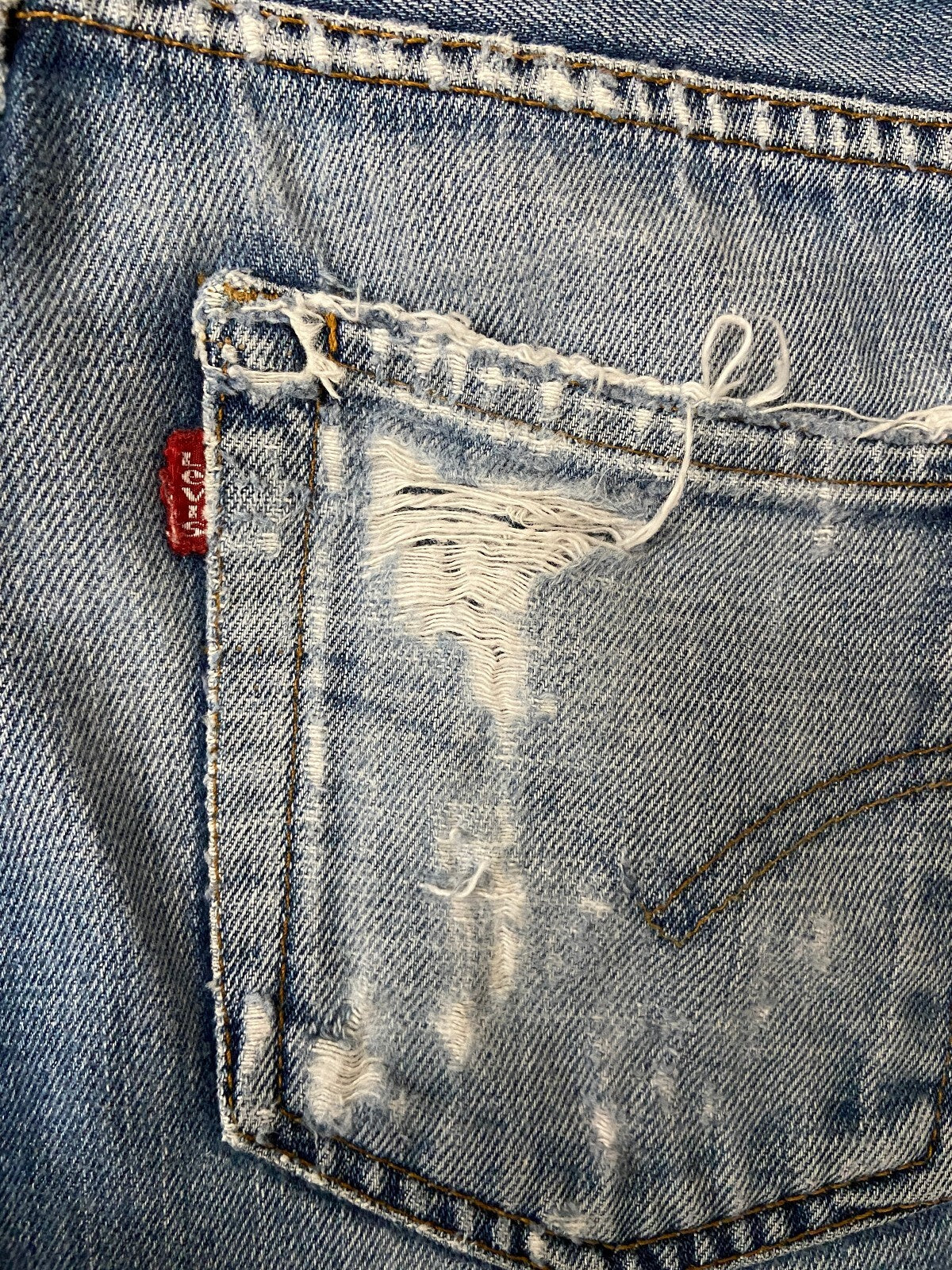 Vintage Y2K Blue Levi's Flared Jeans W32